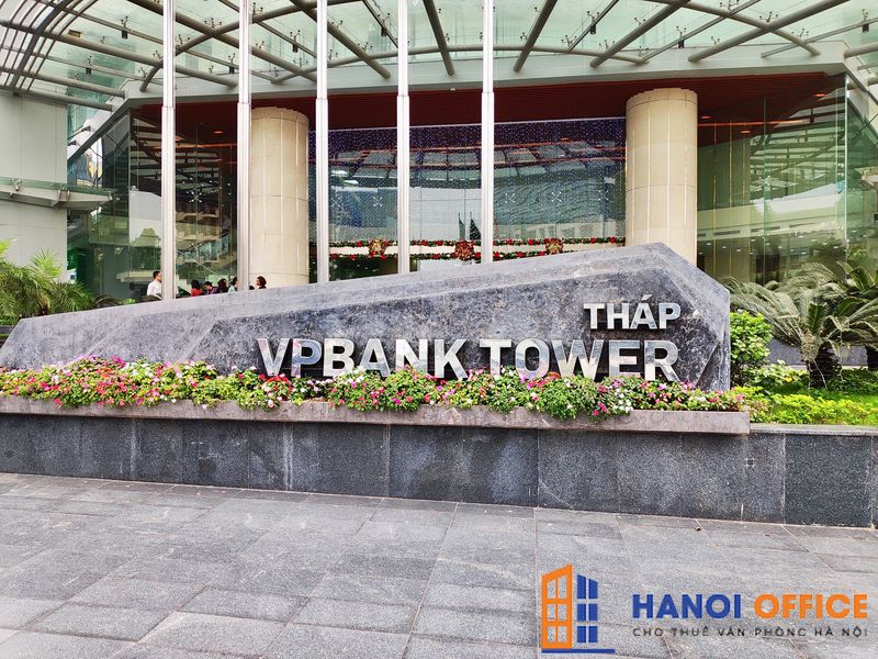 https://www.hanoi-office.com/mat_truoc_toa_nha_vpbank_89_lang_ha.jpg